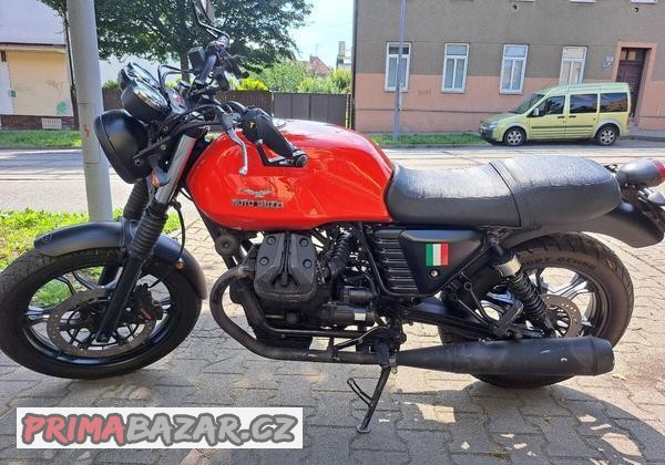 moto-guzzi-v7-stone-ii