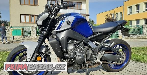yamaha-mt-09-rv22-servisni-knizka