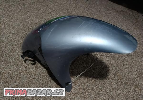 predni-blatnik-suzuki-gsx-r-750w
