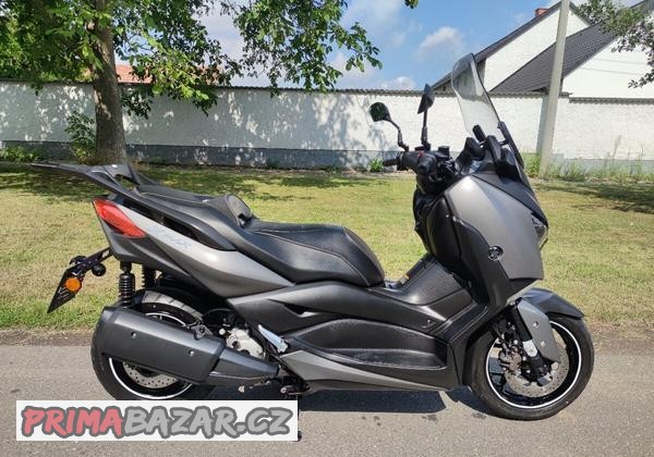 yamaha-x-max-300