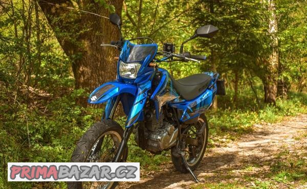 suzuki-dr-125-sm-2011