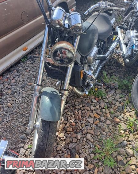 honda-vf750-magna
