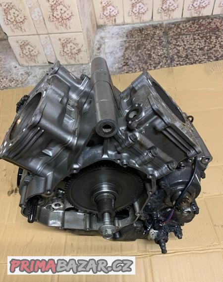 dily-z-motoru-sv1000-a-dl1000