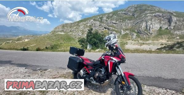 cestovni-endruro-africa-twin-1100-dct
