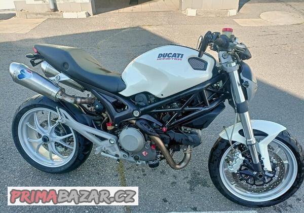 ducati-monster-1100-na-nd