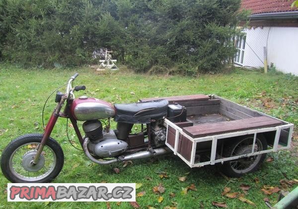 jawa-250-bez-rz-trikolka