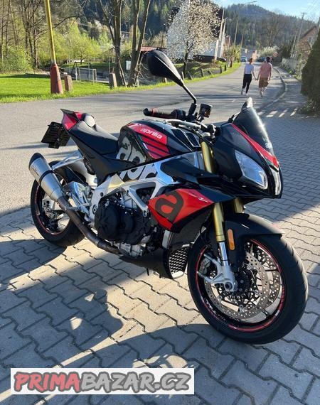 aprilia-tuono-v4-1100rr