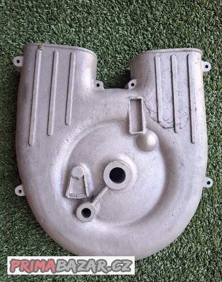 Kryt rozety na Triumph 250 BD
