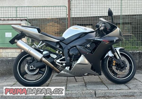 yamaha-r1-2002