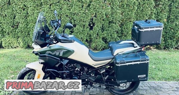 motocykl-cfmoto-800mt-touring-piskovy