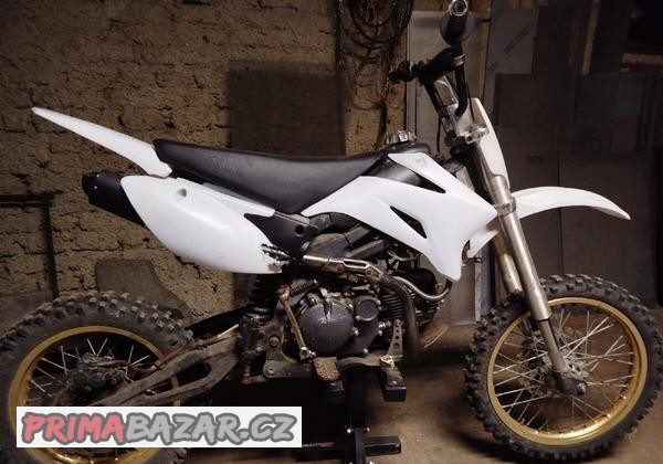 Pitbike stomp 150