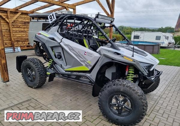 polaris-rzr-1000-turbo-r-spz-najeto-3300-km-rok-22