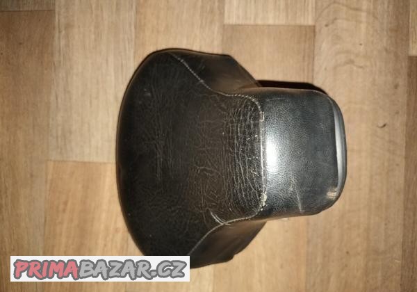 babetta-210-sedlo-s-uchytem-slusne