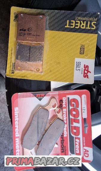 suzuki-gs-500-desticky