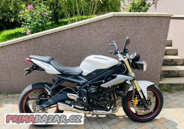 triumph-street-triple-675-2013