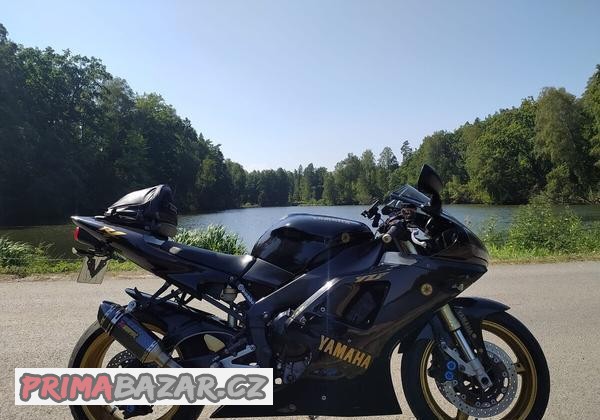 yamaha-r1
