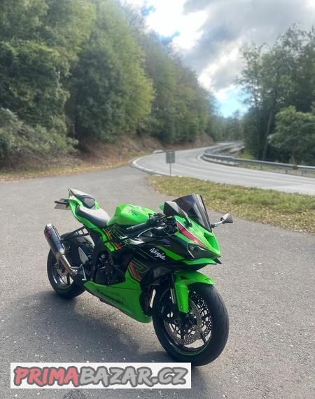 kawasaki-2024-zx6r