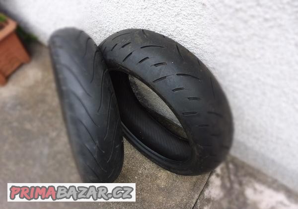 pneu-moto-predni-a-zadni-17