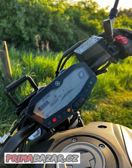 yamaha-mt-07-rv-2019-najezd-5000-servisni-knizka-top-stav