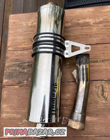 ladeny-vyfuk-beowulf-bmw-r1200gs