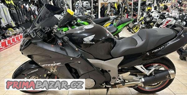 honda-cbr-1100-xx-blackbird