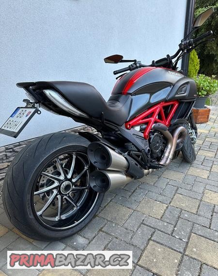 ducati-diavel-carbon-120