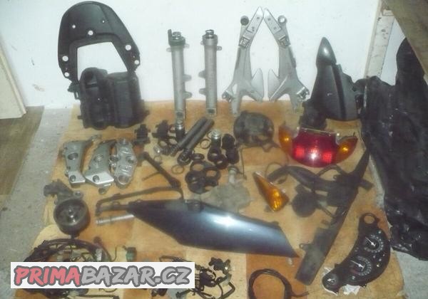 honda-cbf-600-r-04-dily