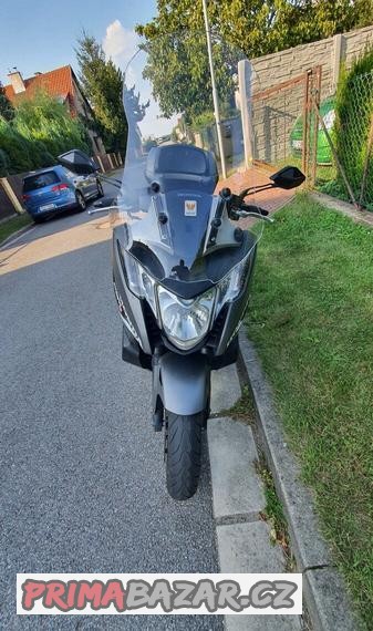 honda-750-dct