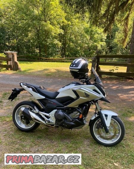 prodam-honda-nc750x-dct-7400km