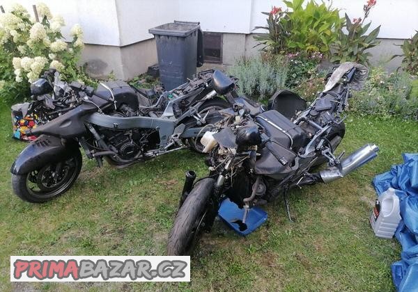 dily-kawasaki-zzr-1100