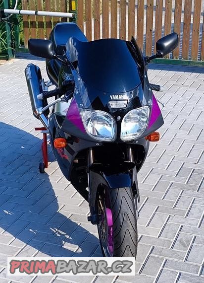 yamaha-yzf-750-r