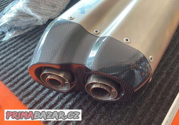 akrapovic-61905979000