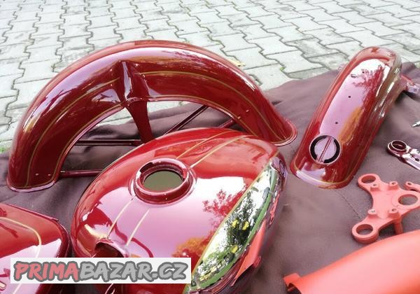 nabizim-lakovani-historickych-motocyklu