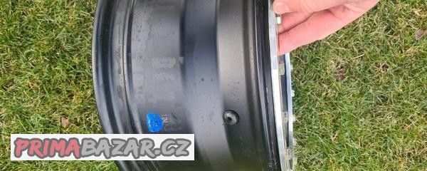 prodam-nove-4x-bedlock-14-na-can-am