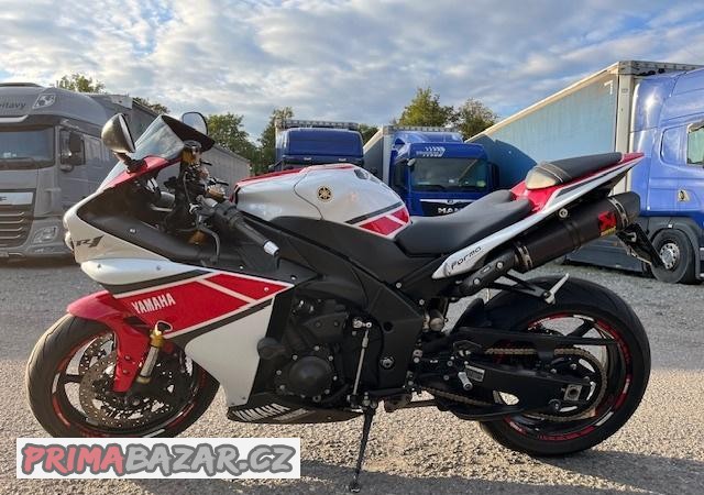 yamaha-yzf-r1