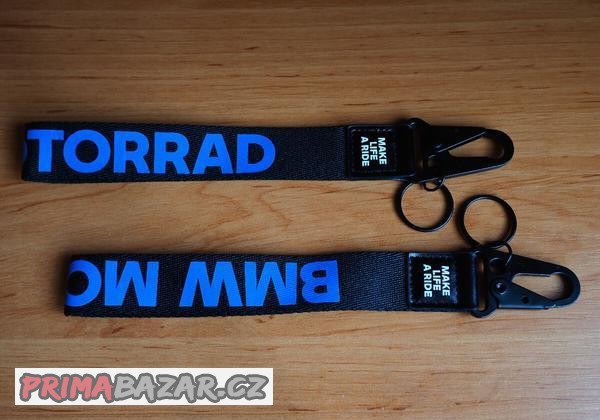2x-klicenka-na-zapesti-bmw-motorrad-make-life-a-ride-2024