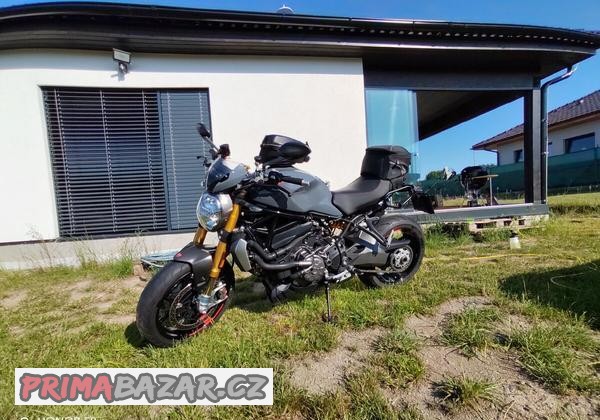 ducati-monster-1200s