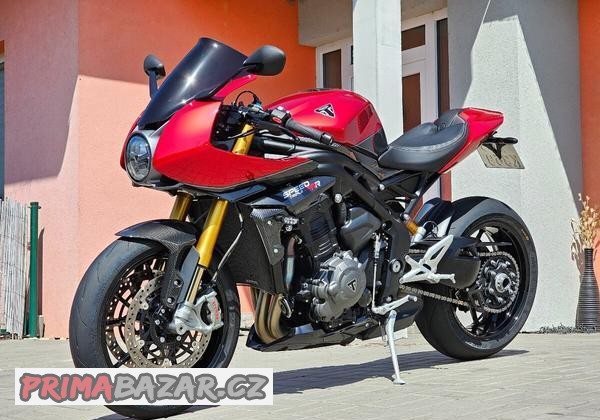 triumph-speed-triple-1200-rr-zaruka-do-3-2026