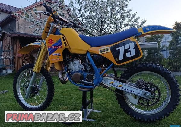 suzuki-250-rm-1987