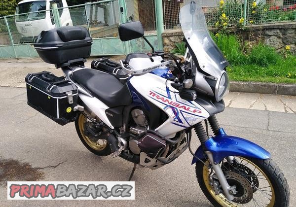 honda-transalp-xl700