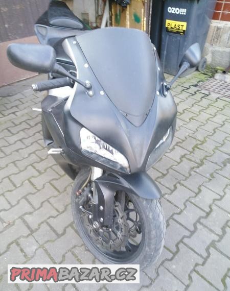 honda-cbr1000rr-fireblade