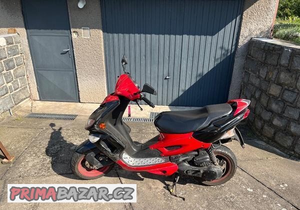 prodam-skutr-peugeot-speedfight-ii