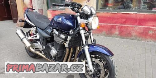 suzuki-gsx-1400