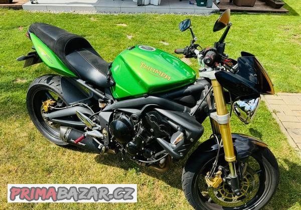 triumph-street-triple