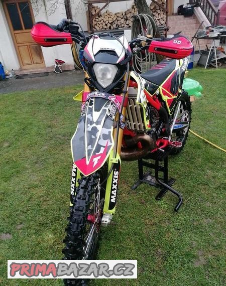 beta-xtrainer-250-300-plasty