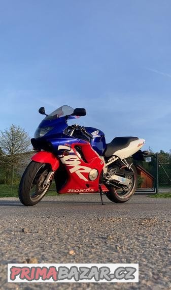 honds-cbr-600f-f4
