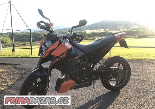ktm-duke-690