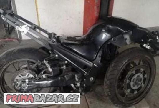kawasaki-zzr-1400-dily