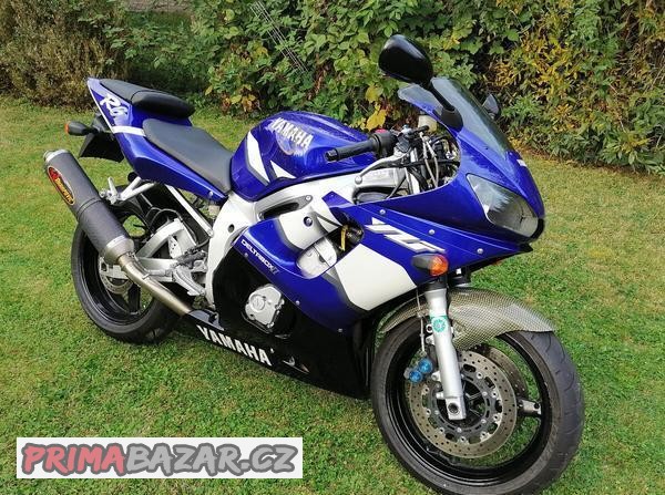 yamaha-yzf-r6-rok-2002-na-nahradni-dily