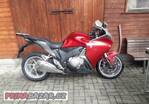 honda-vfr-1200